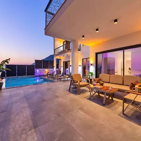 Villa Lueks Ve Benzersiz Firoza 3 Kas